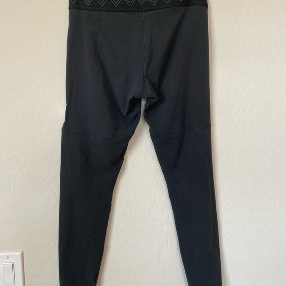 REEBOK X GIGI HADID WORKOUT LEGGING - Picture 4 of 9